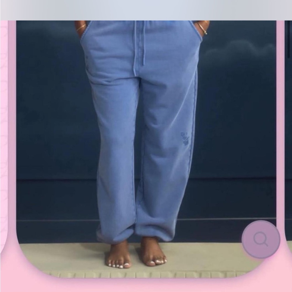 Voight by Valentina
Made in Hell sweatpants size L